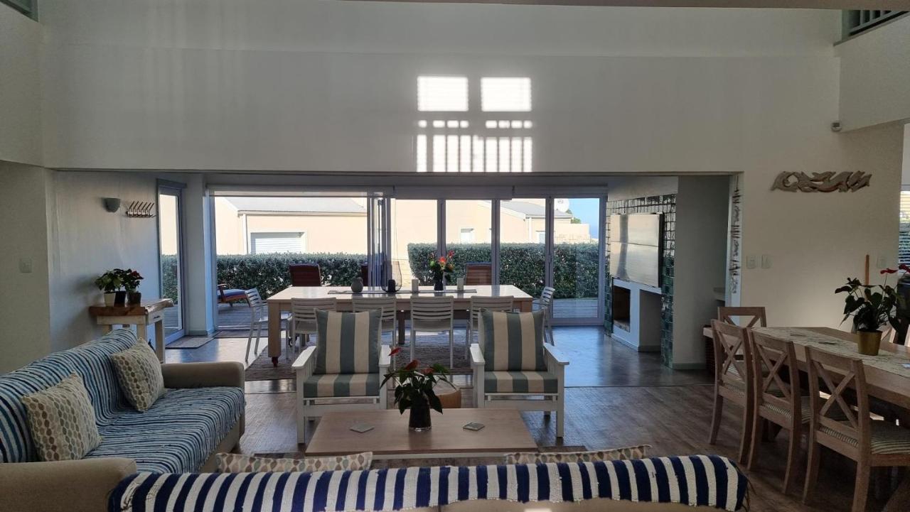 Beautiful Cottage Fantastic Beach 오이스터베이 외부 사진
