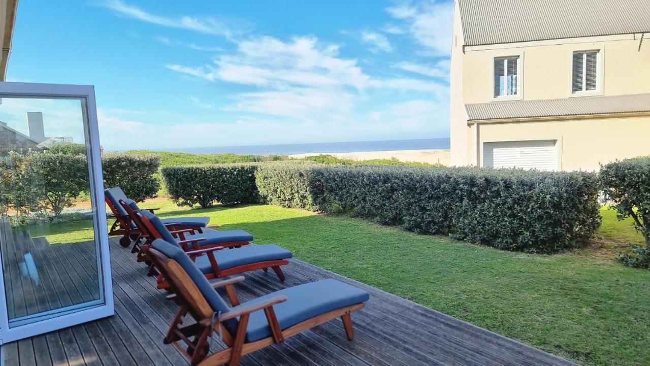 Beautiful Cottage Fantastic Beach 오이스터베이 외부 사진
