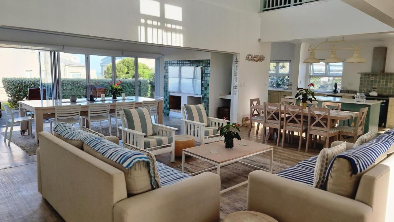Beautiful Cottage Fantastic Beach 오이스터베이 외부 사진