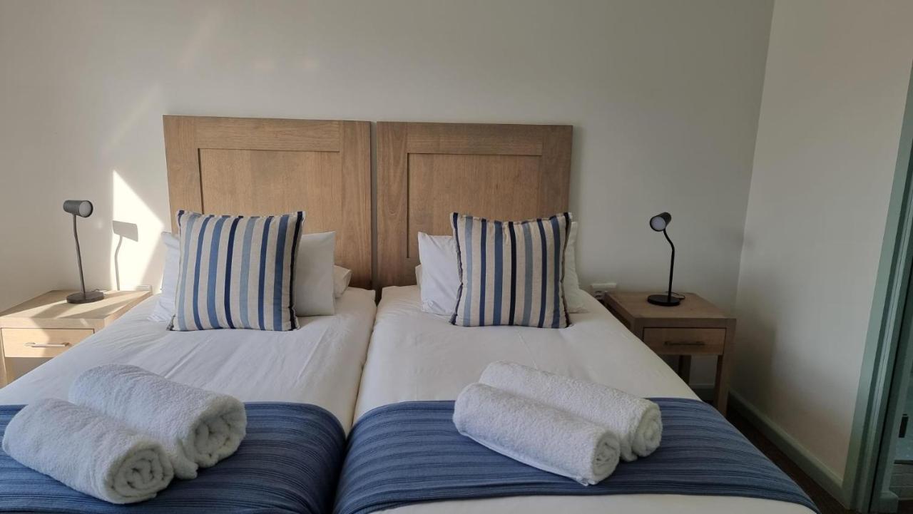 Beautiful Cottage Fantastic Beach 오이스터베이 외부 사진